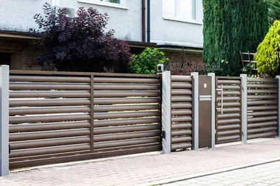 GRANSCAL – Ogrodzenia aluminiowe | Ogrodzenia pionowe | Nowoczesne ogrodzenia